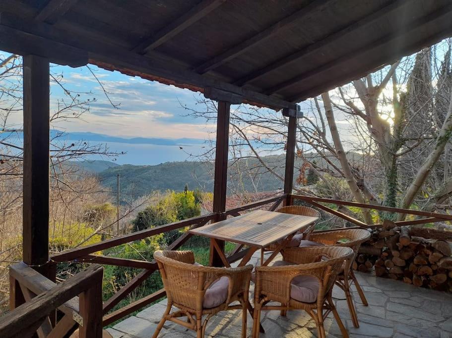 Mountain And Sea View Βίλα Μηλιές Εξωτερικό φωτογραφία